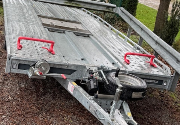 Binnenkort beschikbaar: Brain James T5 autotransporter 3asser