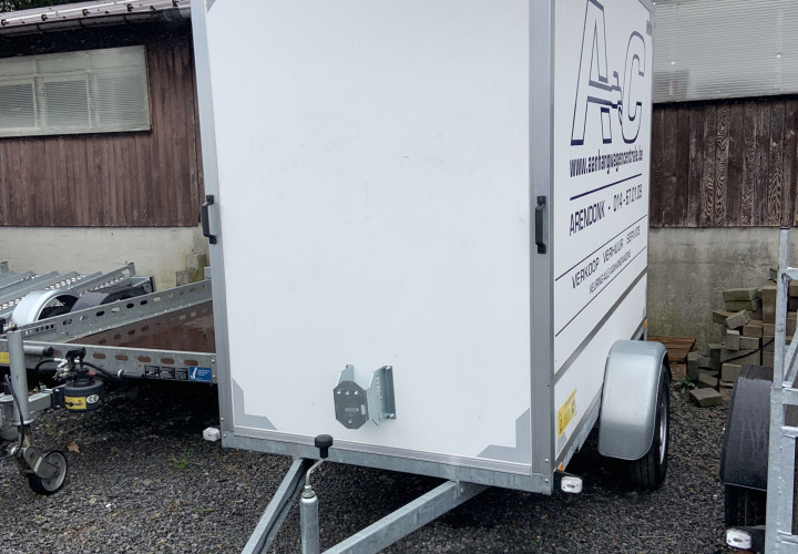 Ongeremd gesloten 250x130x180